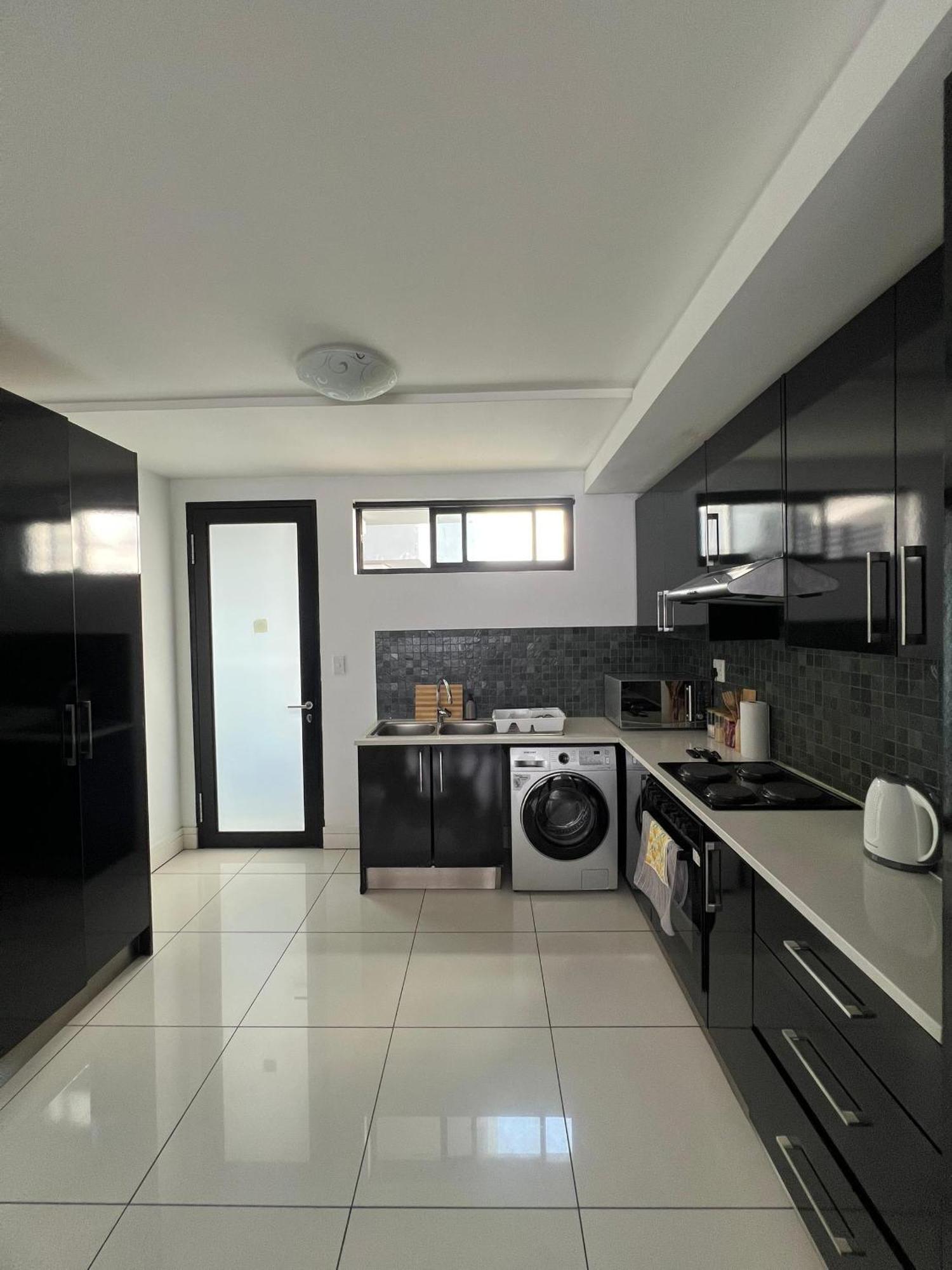 Cosy Apartment In The Heat Of The City Windhoek Exterior photo